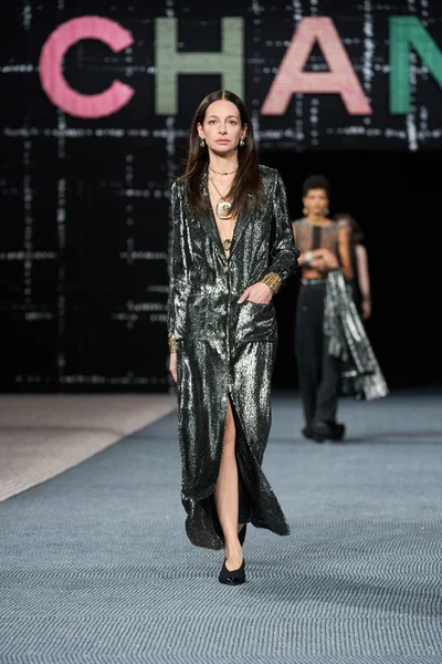 Look 62